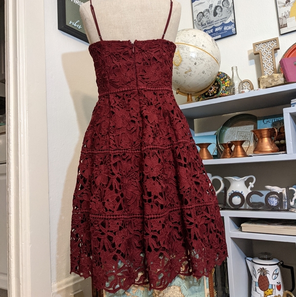 Adelyn Rae Maroon Floral Dress (S) - Picture 2 of 6